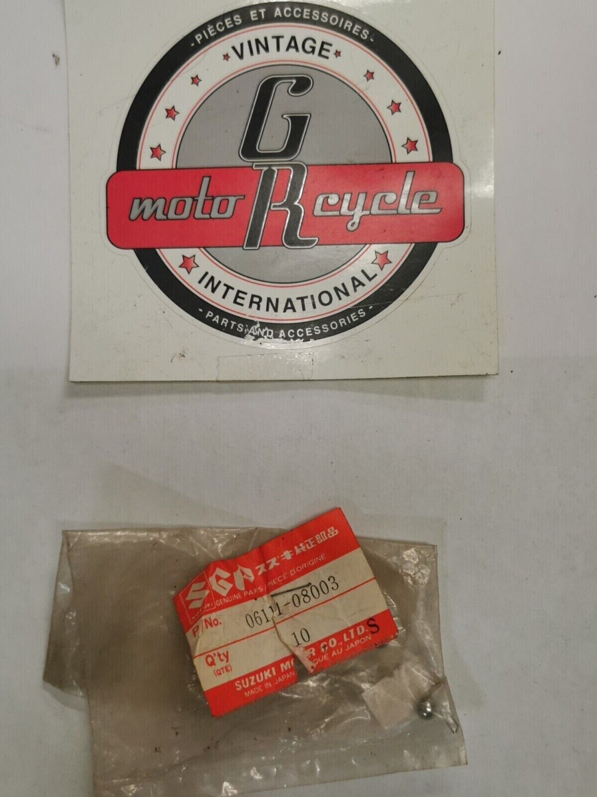 NOS SUZUKI RM250 RM400  BALL 06111-08003 S29