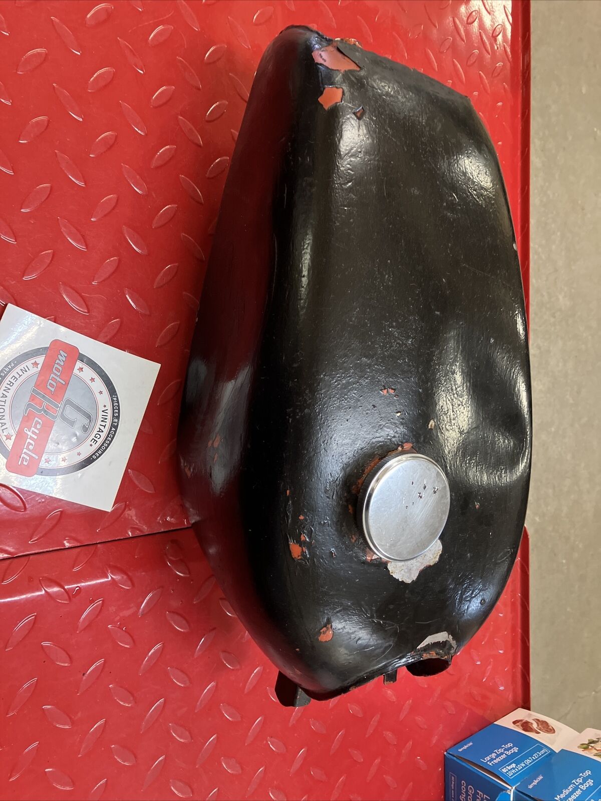 Honda CB175 1973 K7 fuel tank gas petrol reservoir valve petcock cap