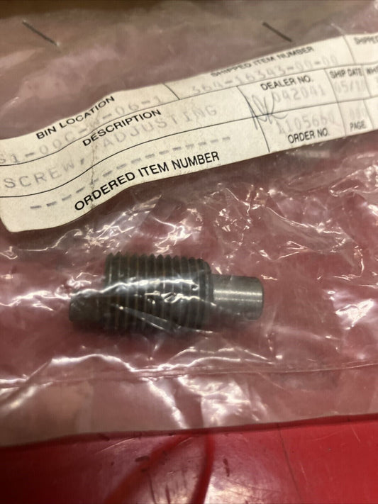 NOS YAMAHA CLUTCH ADJUSTING SCREW 364-16343-00-00 Y64