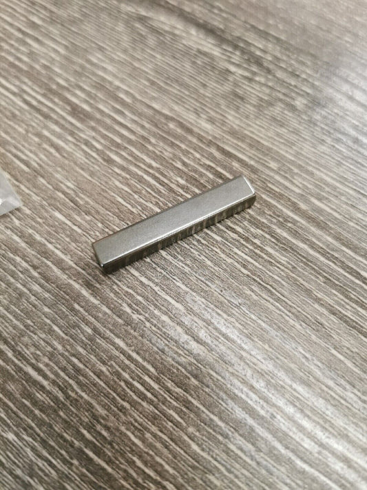 NOS YAMAHA XS750 1977 - 1980 ROD PUSH 1 1J7-16356-01 Y56