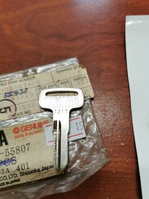 NOS Yamaha 1987 30H BLANK KEY 1217 90890-55807-00 Y111