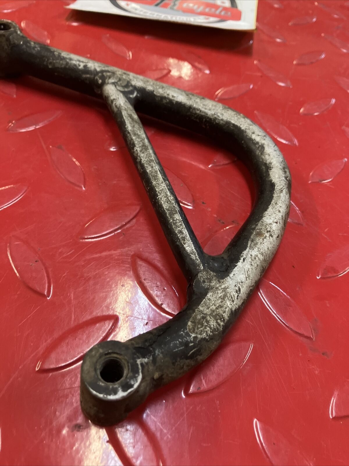 Yamaha YZ400 1977 swingarm chain guard YZ250 1W4-22153-00-00
