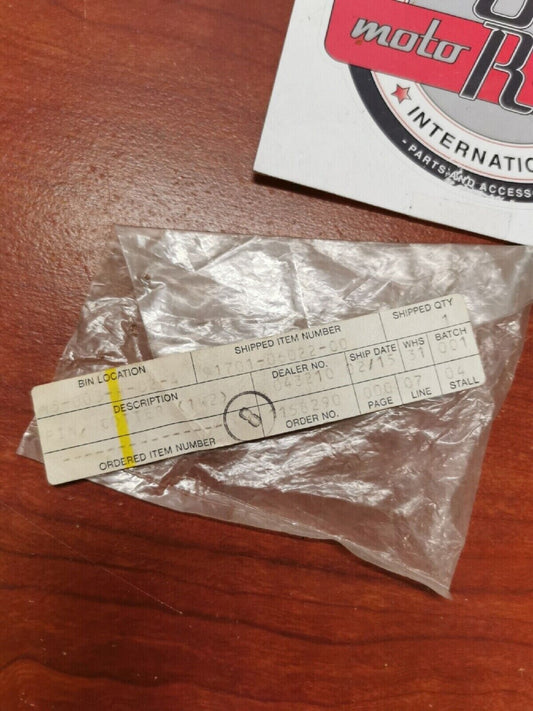 NOS Yamaha CLEVIS PIN 91701-06022-00 Y71