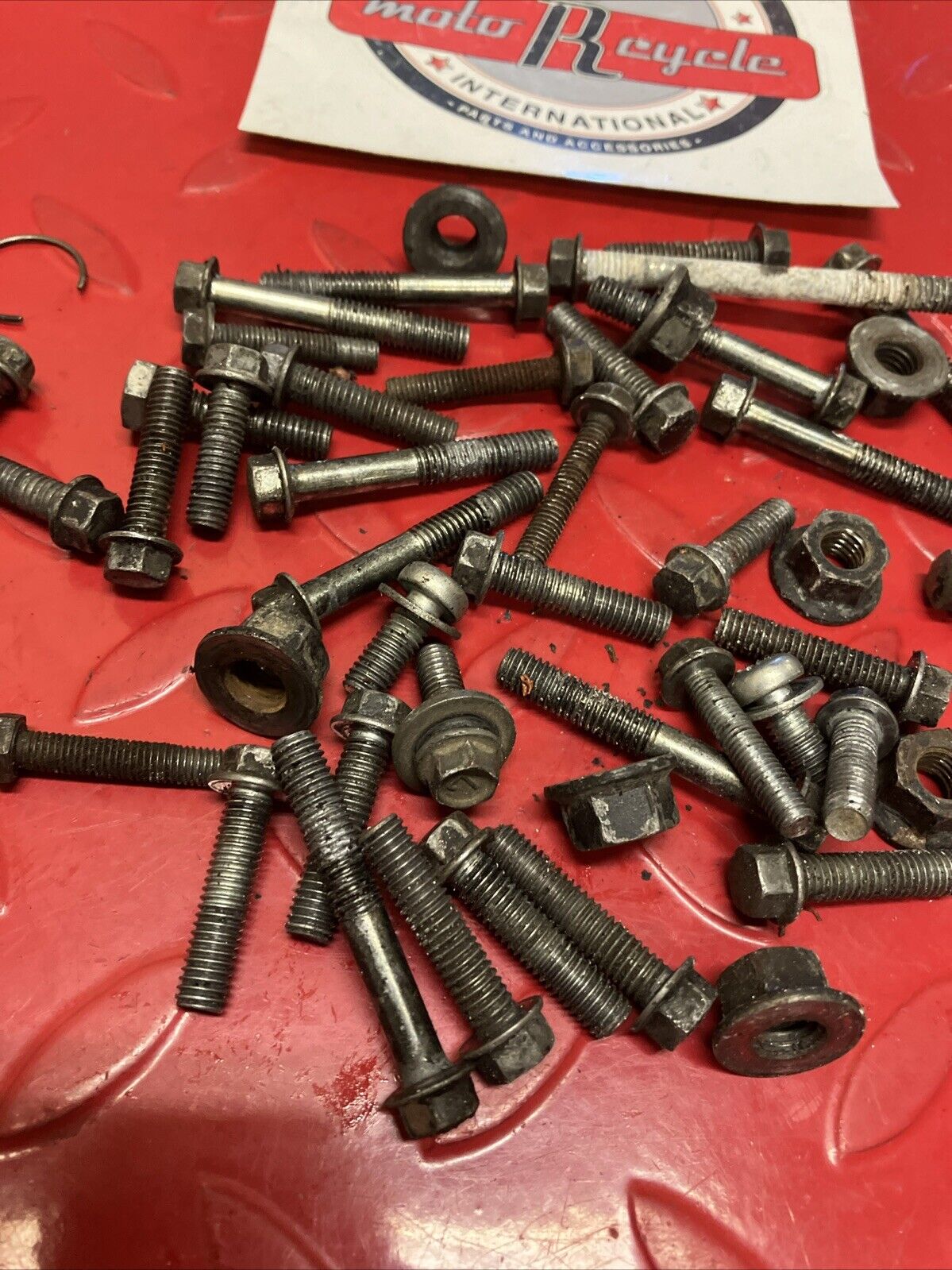 Kawasaki KX125 1987 Engine motor crankcase cylinder hardware nut bolt 1985 1986