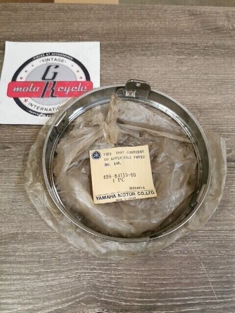NOS YAMAHA DT100 DT125 DT250 DT400 XT500 RIM HEAD LAMP 498-84115-60-00 Y191