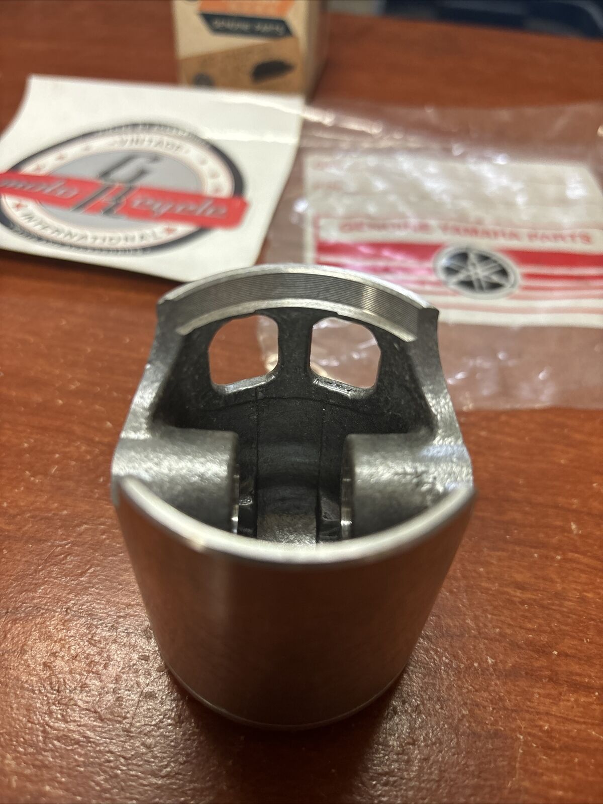 NOS Yamaha 1974 1975 DT100 PISTON 3RD O/S 0.75MM 437-11637-01-00 Y175