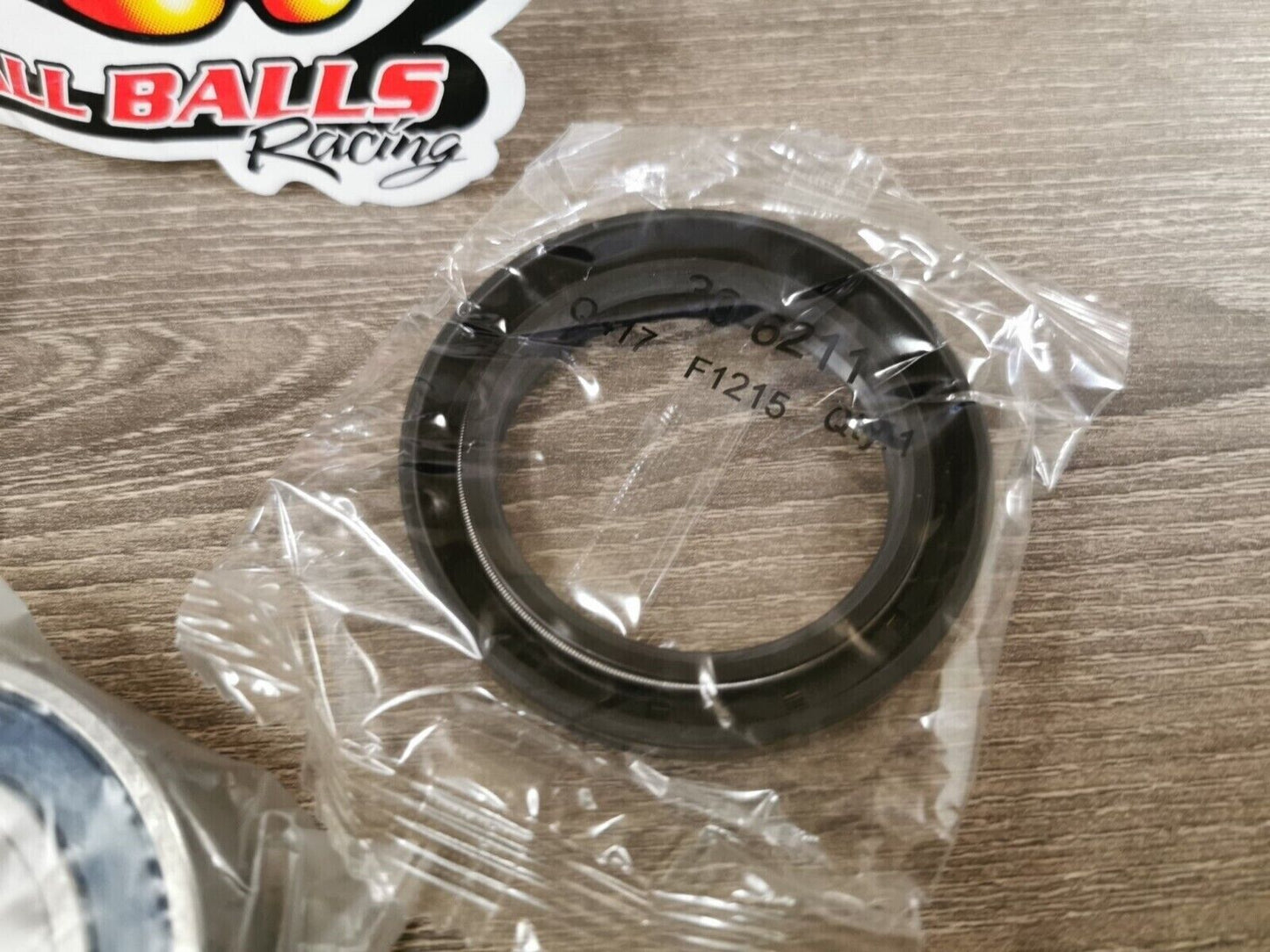NOS ALL BALLS TRX300 FOURTRAX 1988 - 2000 Rear Wheel Bearing KIT 25-1123 J50