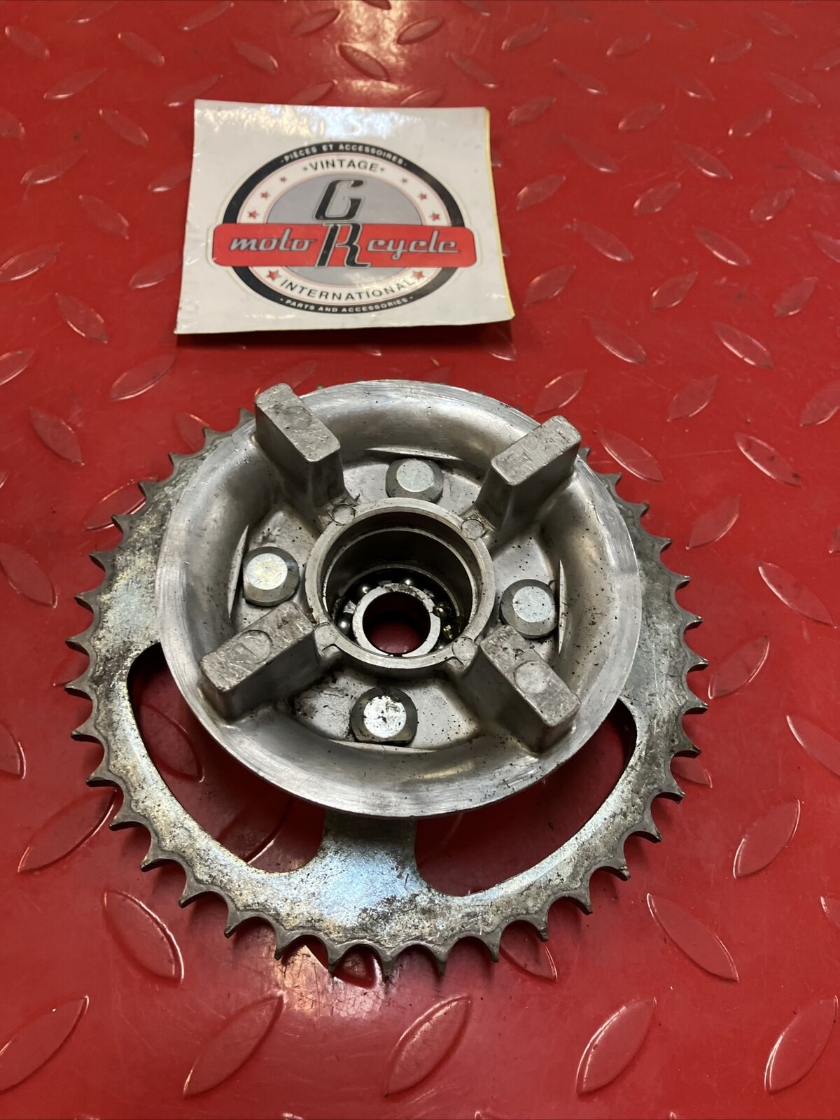 Kawasaki G5 1972 rear hub coupling