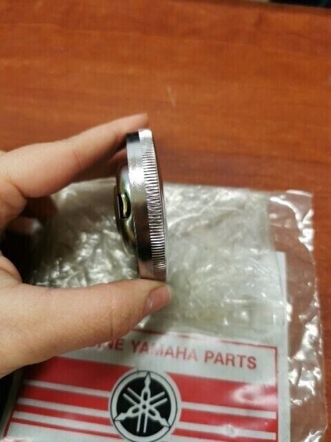 NEW NOS Yamaha AT1 CT1 DT1 FS1 GAS CAP 122-24610-01-00 SUB 122-24610-00-00 Y121