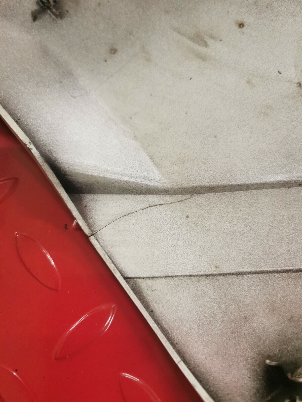 Suzuki GS750ES 1983 right side cover panel fairing