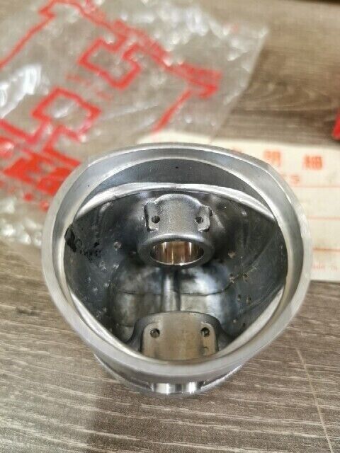 NOS HONDA C200 CA200 CT200 1963 1964 PISTON 0.75 ONLY C2001361S3 H96