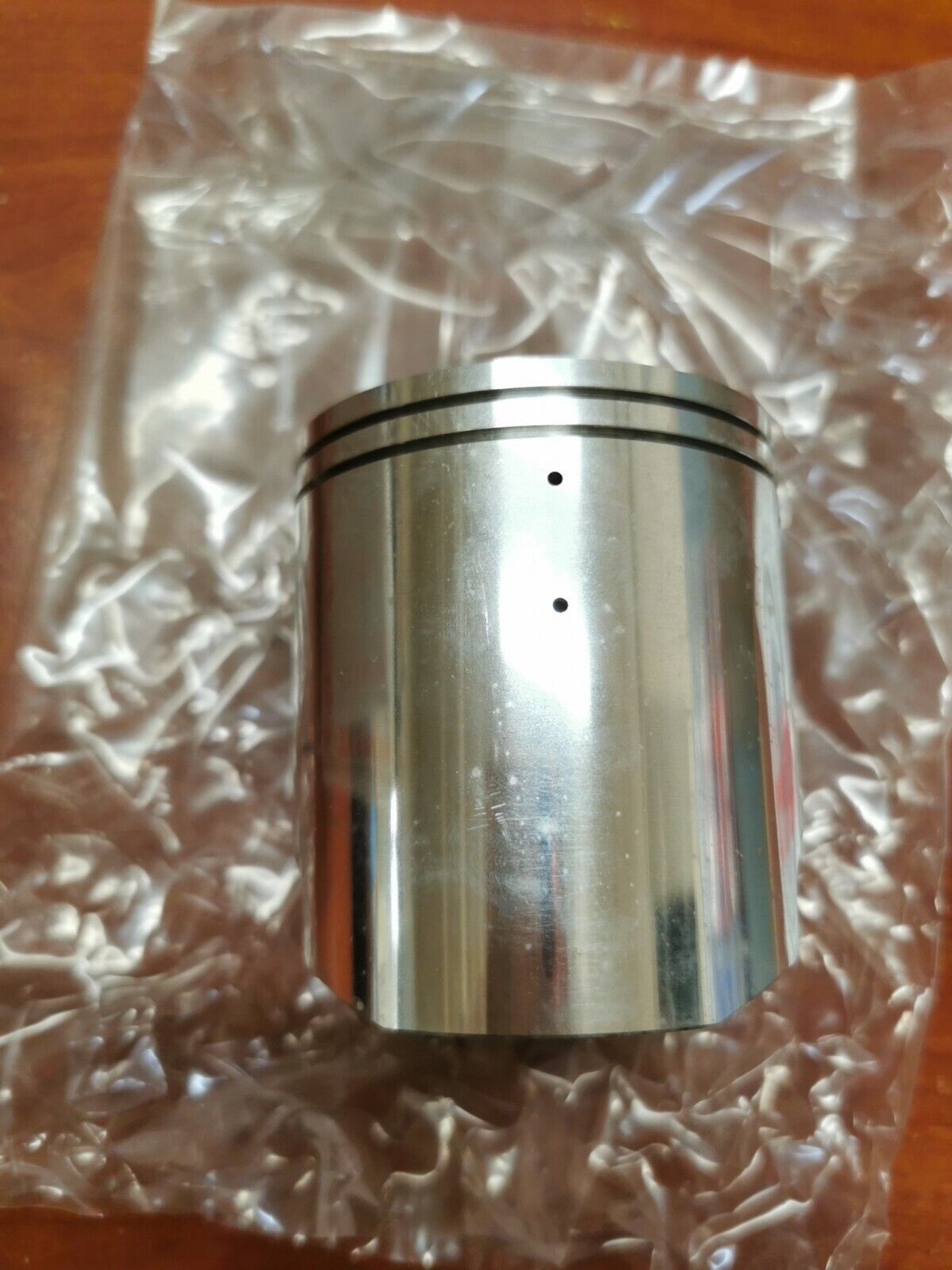 NOS SUZUKI 1977 - 1979 PE250 RM250 PISTON OS 0.25 12110-41602-025 S31
