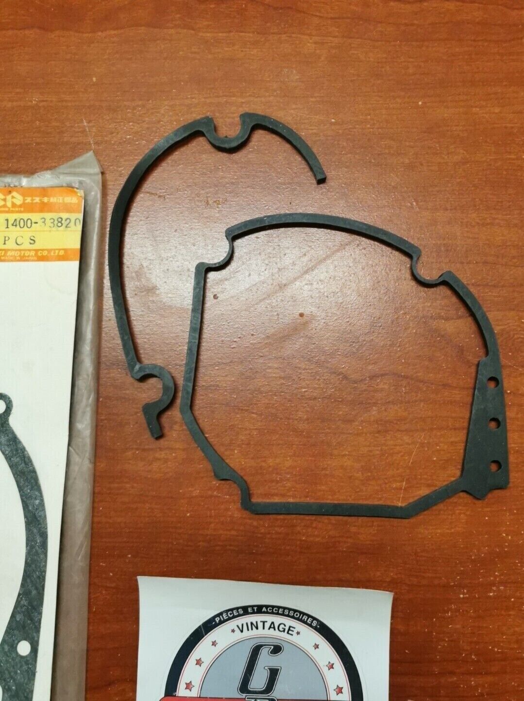 NOS SUZUKI 1973 - 1977 GT380 GASKET KIT INCOMPLETE 11400-33820 S31