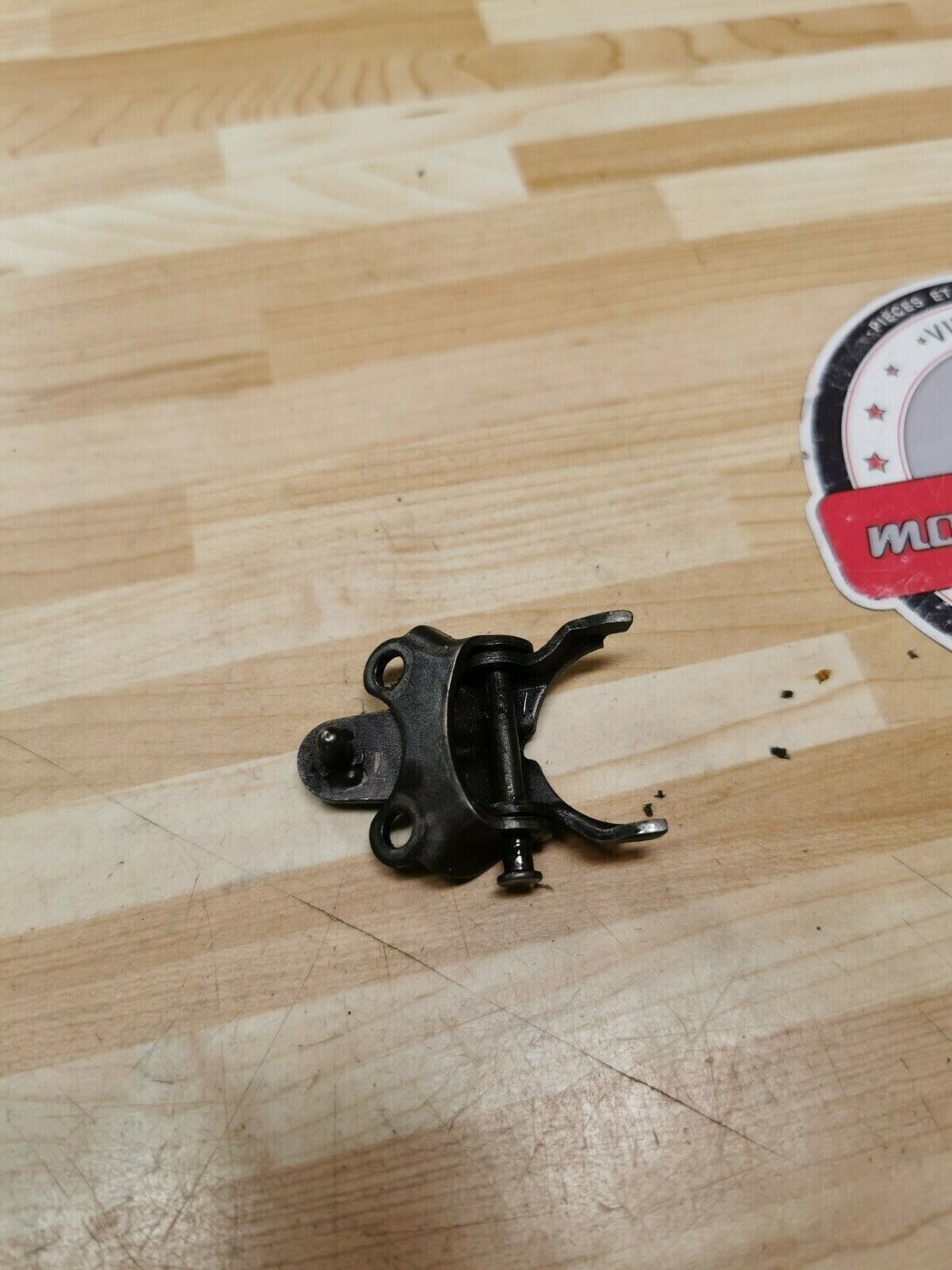 Honda CR250R 1985 exhaust power valve arm rocker holder 19321-KA3-740