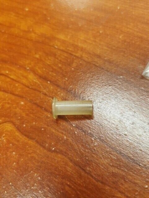 NOS Honda GL1000/K3 TOP HINGE BUSH 50424-431-670 H68