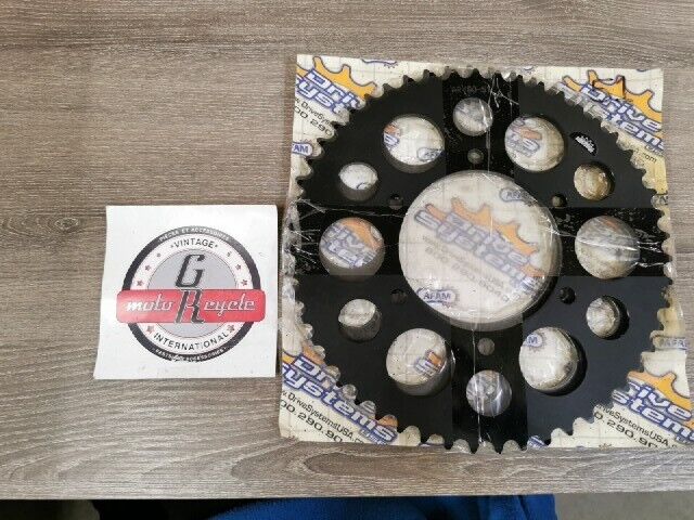 NOS DRIVE SYSTEMS YZF600 1998 - 2006 REAR SPROCKET 49T 13814D51 J59