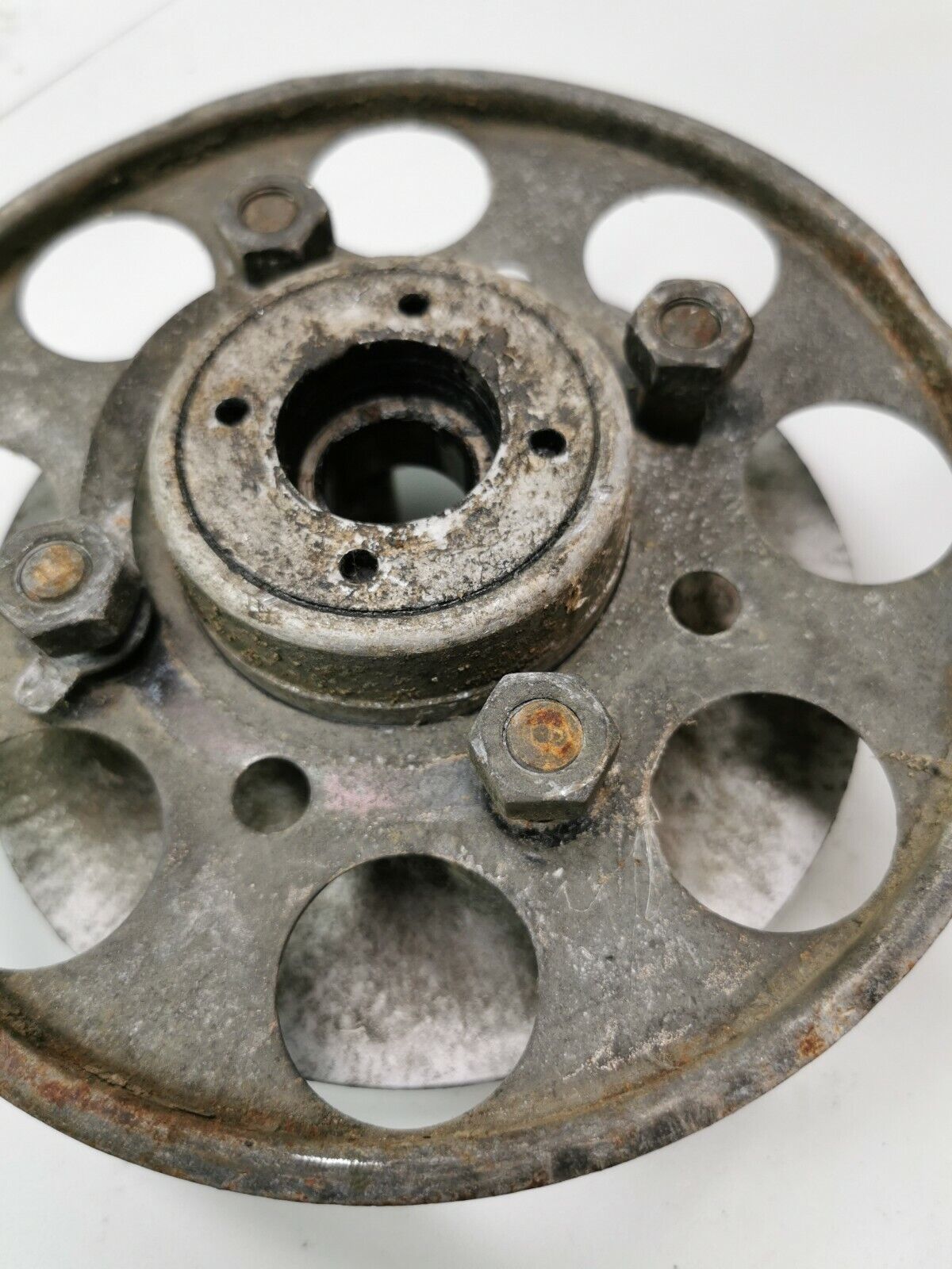 Honda CB750F 1978 rear wheel final driven flange hub side plate 42610-405-000
