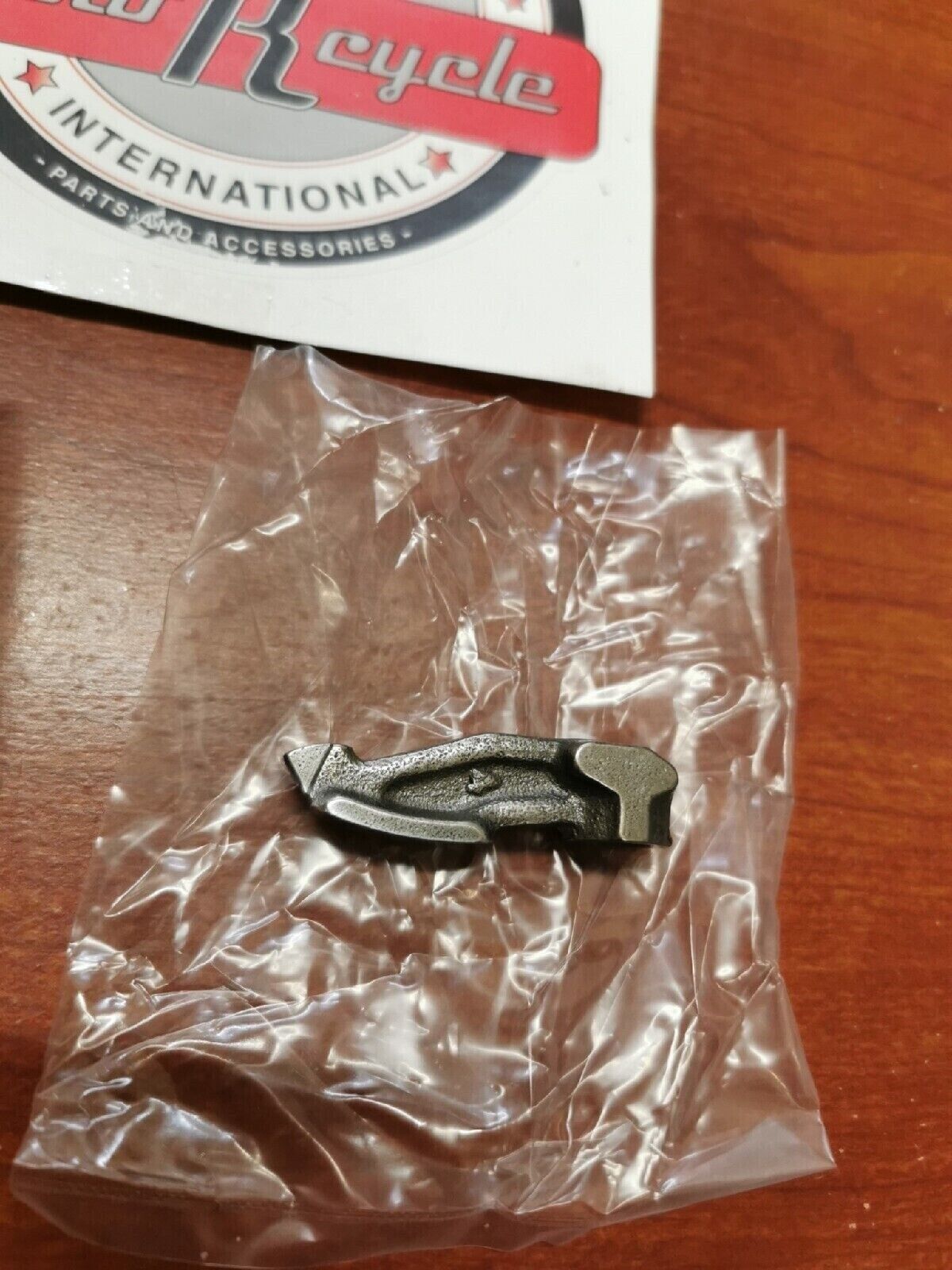 NOS Kawasaki 1987 - 1990 ZX750 ROCKER ARM 12016-1073 K25