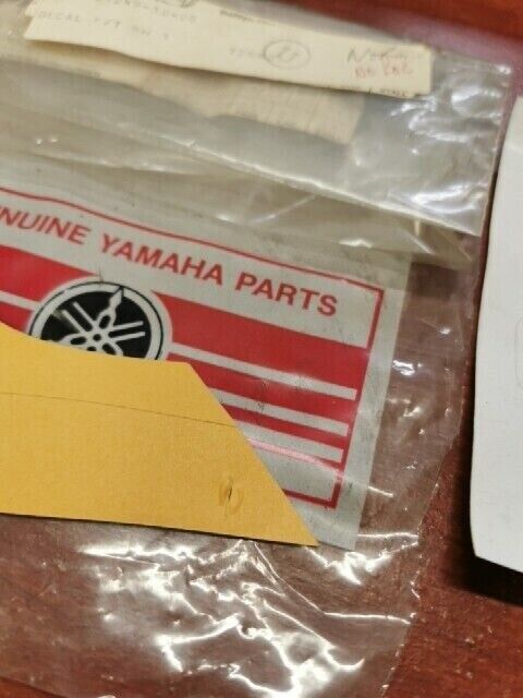 NOS Yamaha 1976 GT80 FUEL TANK GRAPHIC (DAMAGED) 393-24249-30-00 Y121