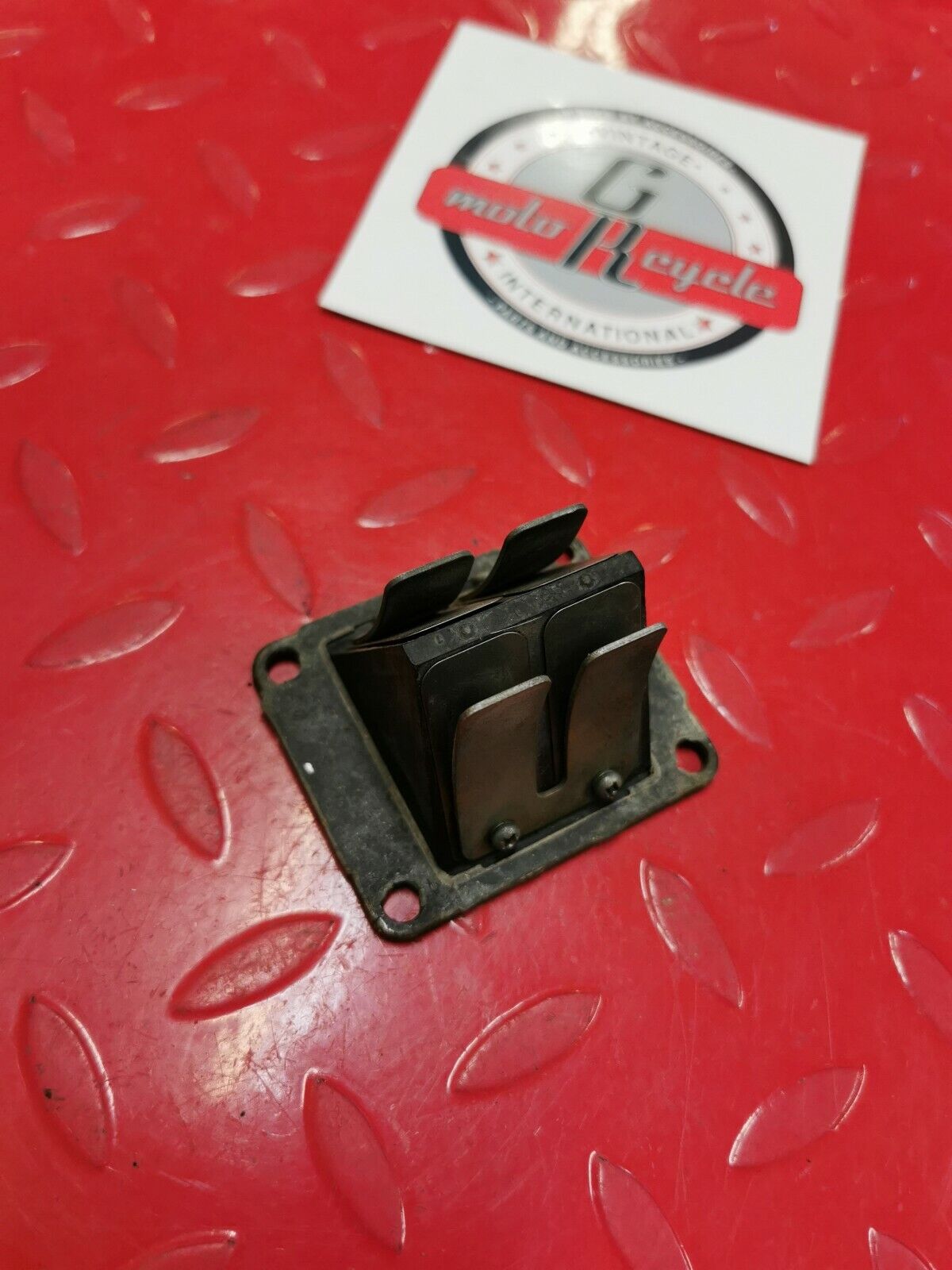 Kawasaki KDX80 1981 reed valve cage block KX80 KE175 T