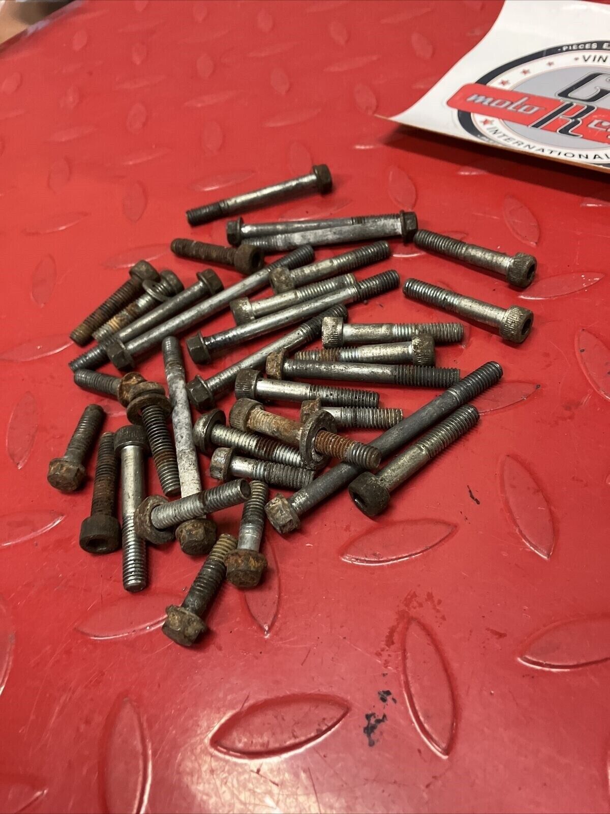 Honda CR250R 1984 engine motor crankcase / cover hardware bolt