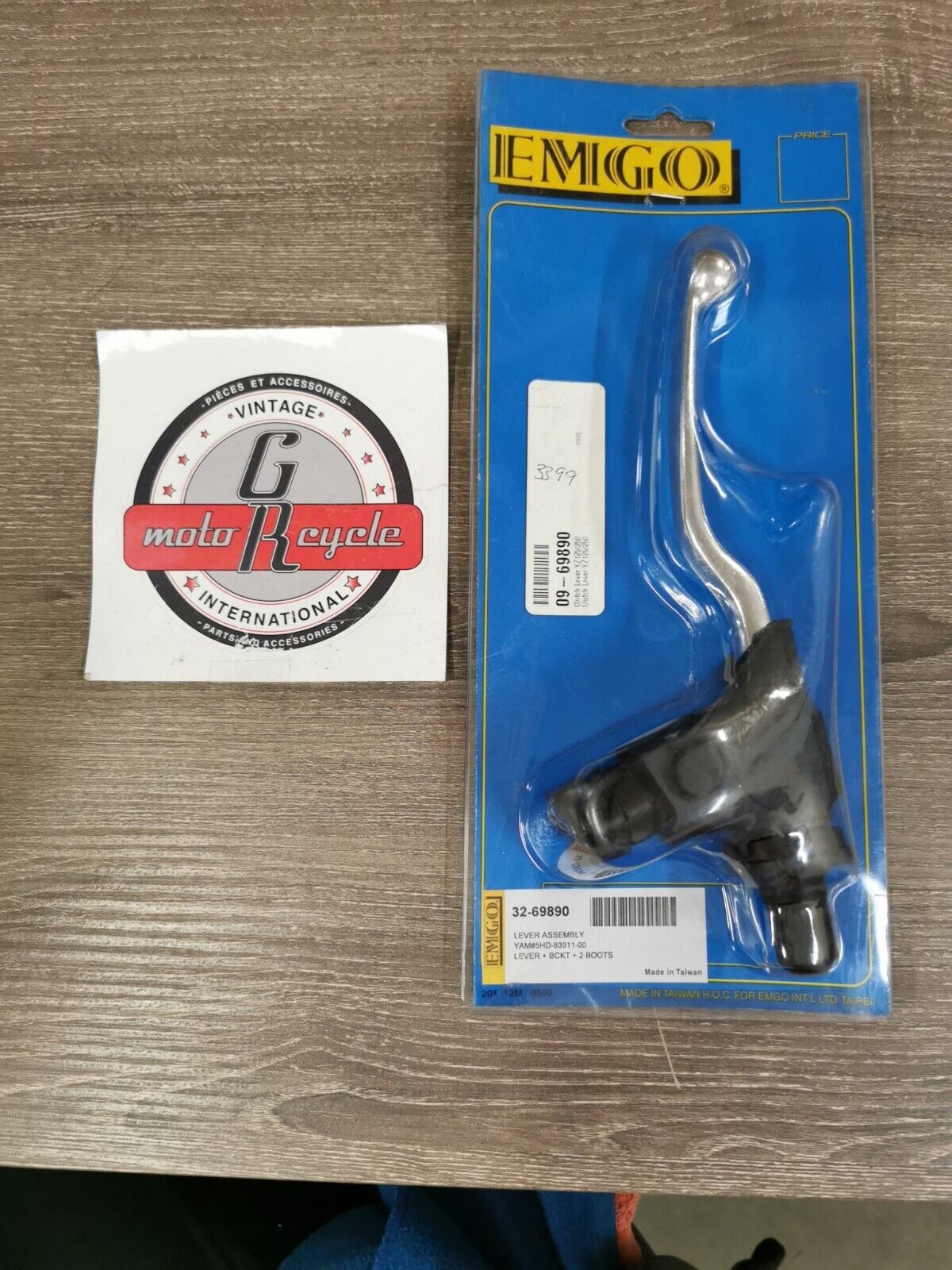NOS EMGO Yamaha YZ125 YZ250 2000 CLUTCH LEVER 32-69890 J27