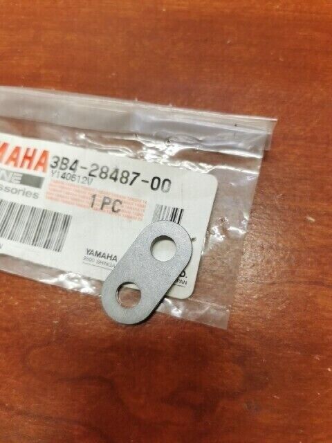 NOS Yamaha YFM450 YFM550 YFM700 PLATE 3B4-28487-00-00 Y105