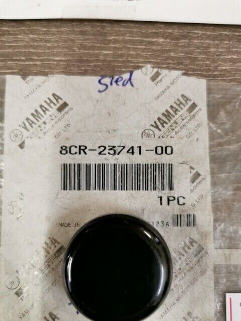 NOS YAMAHA VMAX 500XT VX600SXSB VT500A VX500XT VT600A CAP 1 8CR-23741-00-00 Y108
