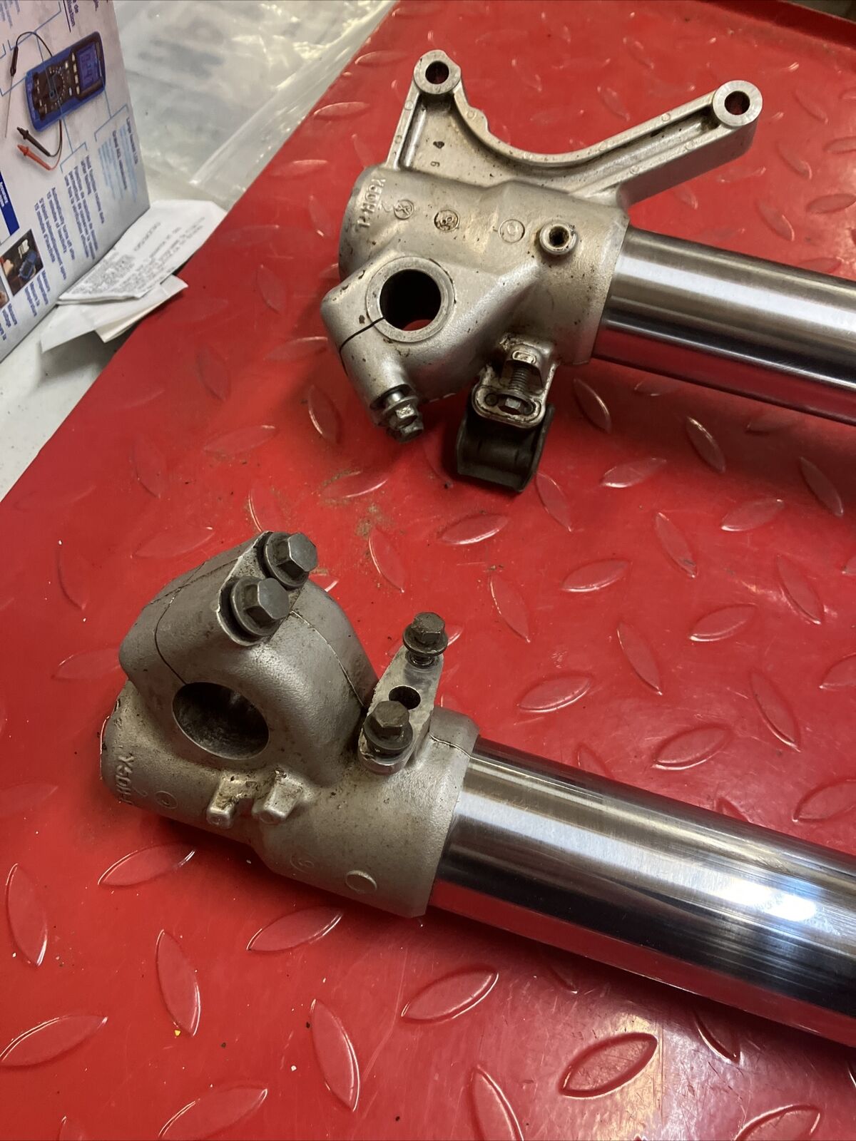 Yamaha YZ125 YZ250 F WR 1998 - 2003 ? Front forks triple clamp