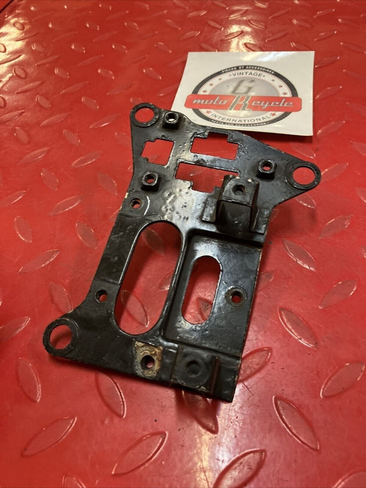 Yamaha RD400 1977 electrical plate bracket 1976 1978 1979