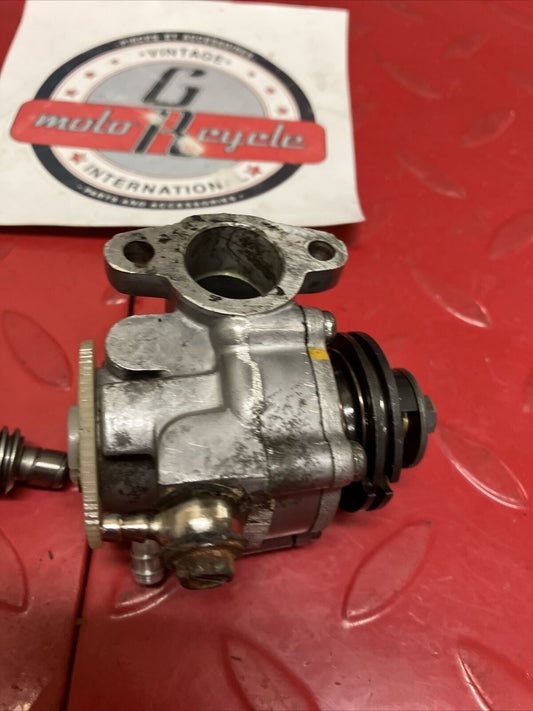 Yamaha HT1 MX 1971 oil pump assy with worm shaft and drive gear LT2