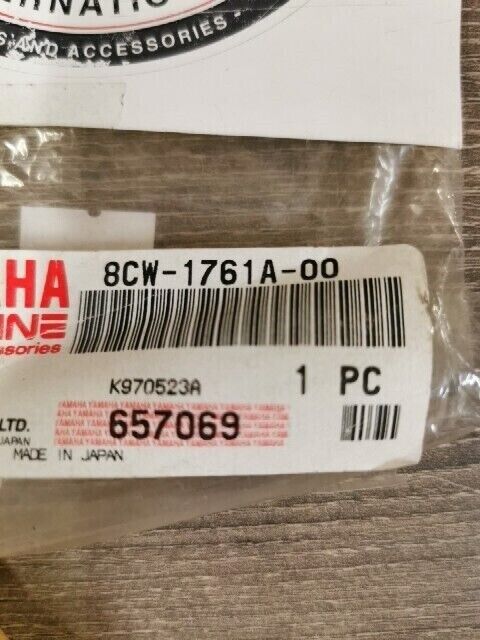 NOS YAMAHA SX600R SX700R SX500 SX700SD VX600SXB SHAFT 8CW-1761A-00-00 Y108