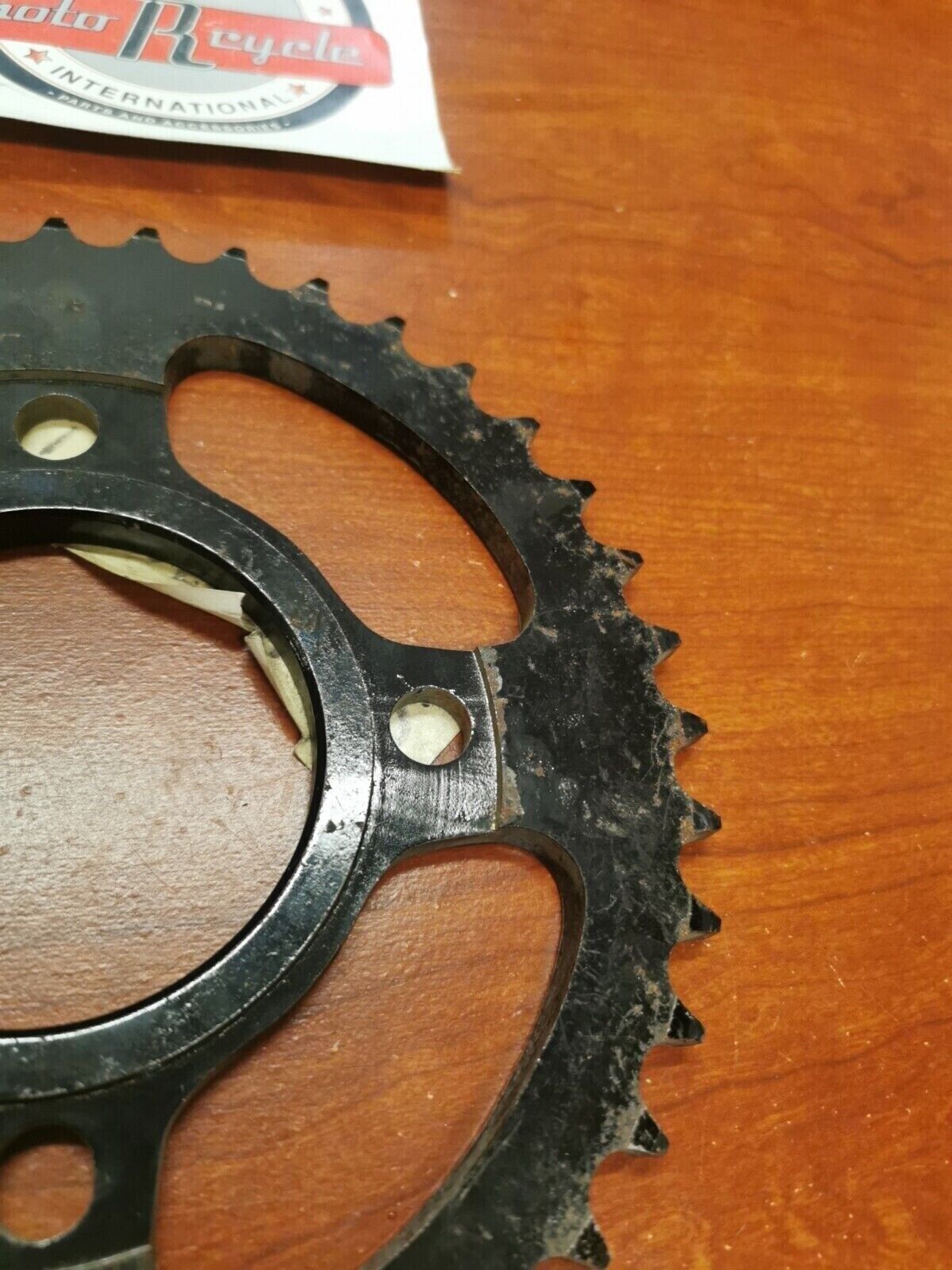 NOS Yamaha 1978 1979 XS400 REAR DRIVE SPROCKET 39T 1J3-25439-20-00 Y89