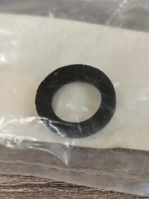 NOS YAMAHA 25MHV3 30MH 30D 30F WASHER PLATE 90202-12M17-00 Y112