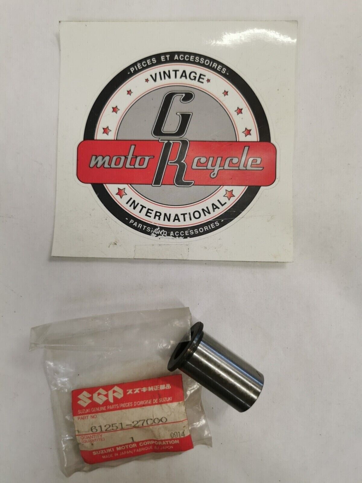 NOS SUZUKI RM125 1989 - 1991 SWING ARM PIVOT SPACER 61251-27C00 S24