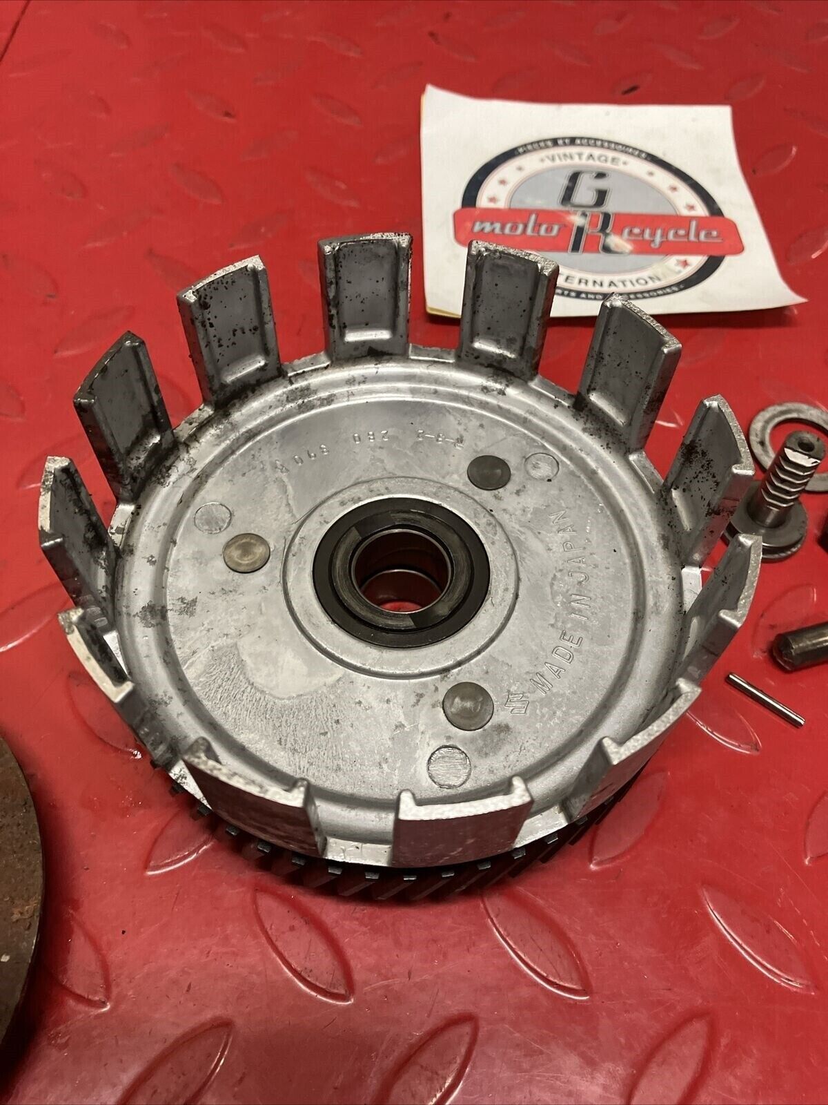 Suzuki DS100 1980 complete clutch assy basket hub pressure plate