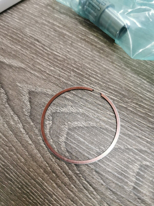 NOS SUZUKI RM85 2003 - 23  PISTON RING SET AND PIN   NO PISTON  12141-03B00  S11