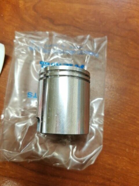 NOS Suzuki 1968 M31 PISTON OS .50 12110-027506 SUB. 12110-02750 S32