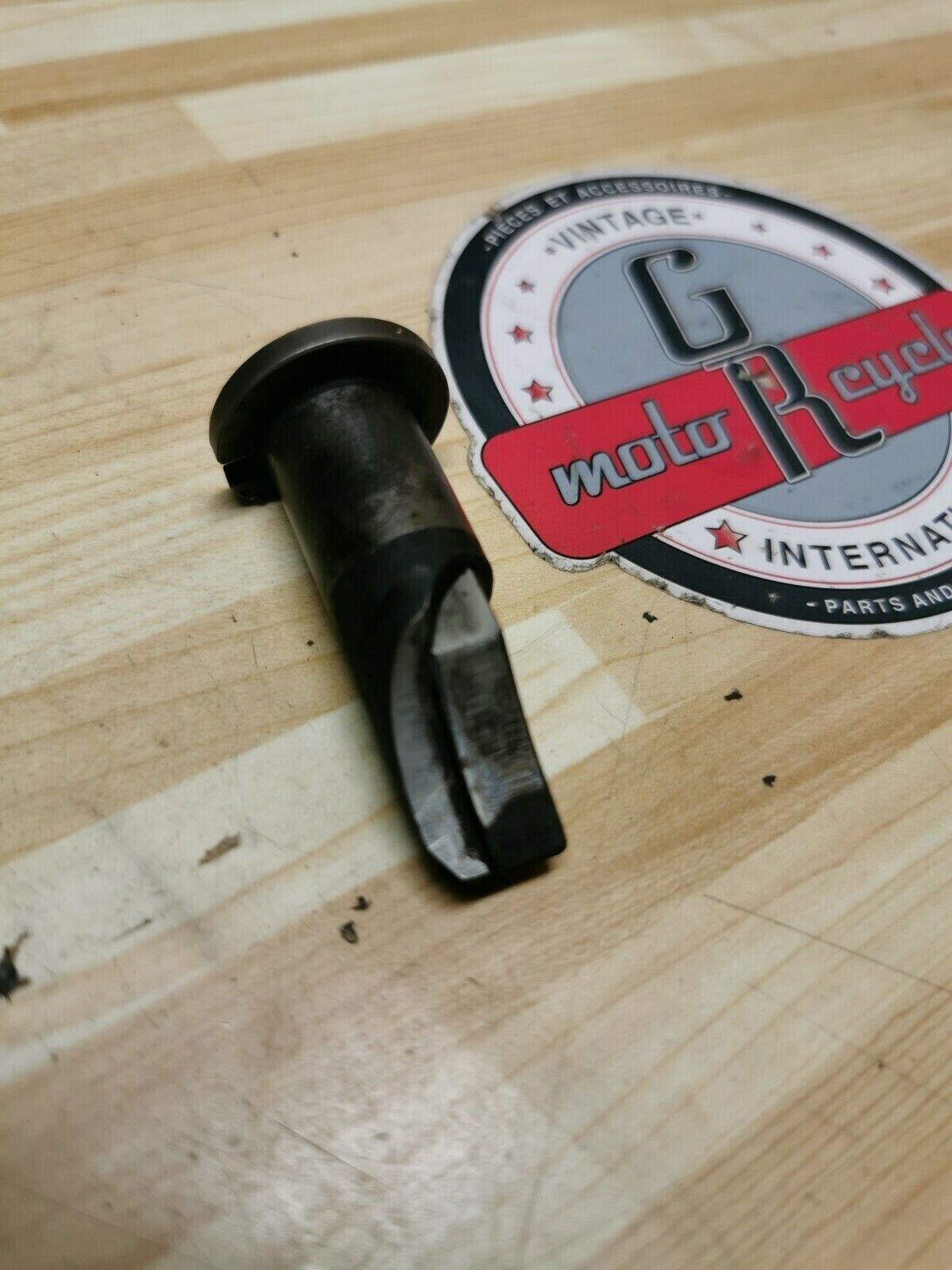 Honda CR250R 1989 right exhaust power valve
