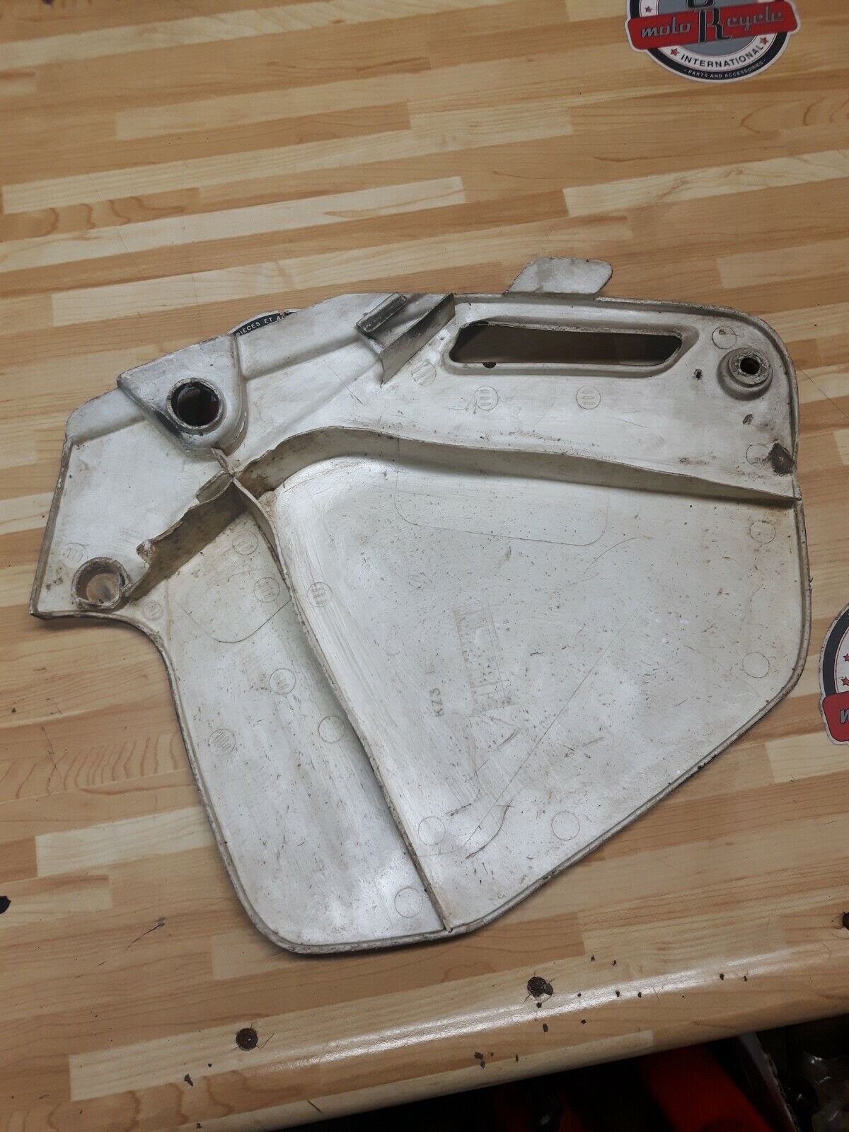 Honda CR250R 1991 Left side panel cover number plate plastic 83610-KZ3-700ZB
