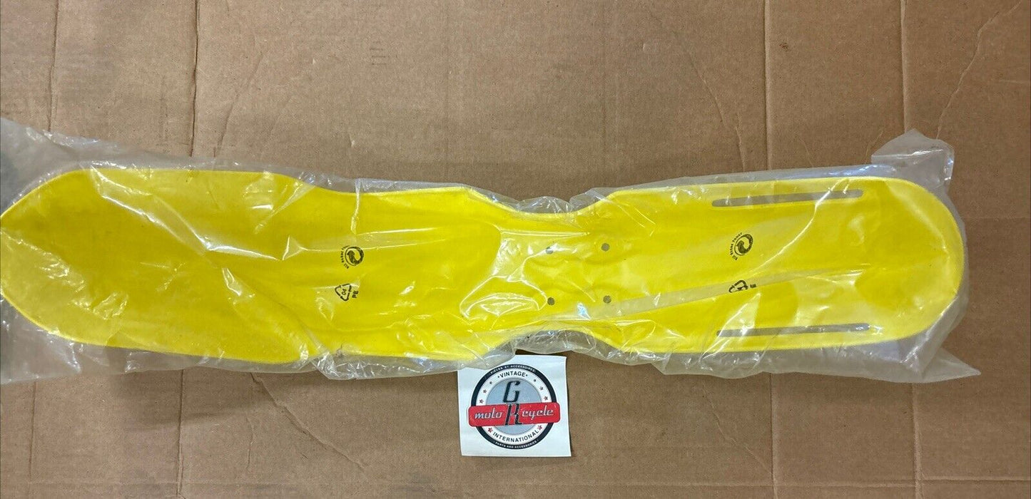 NOS UFO PLAST RM125 RM250 RM-Z250 RM-Z450 PLAST FRONT FENDER YELLOW SU03985102