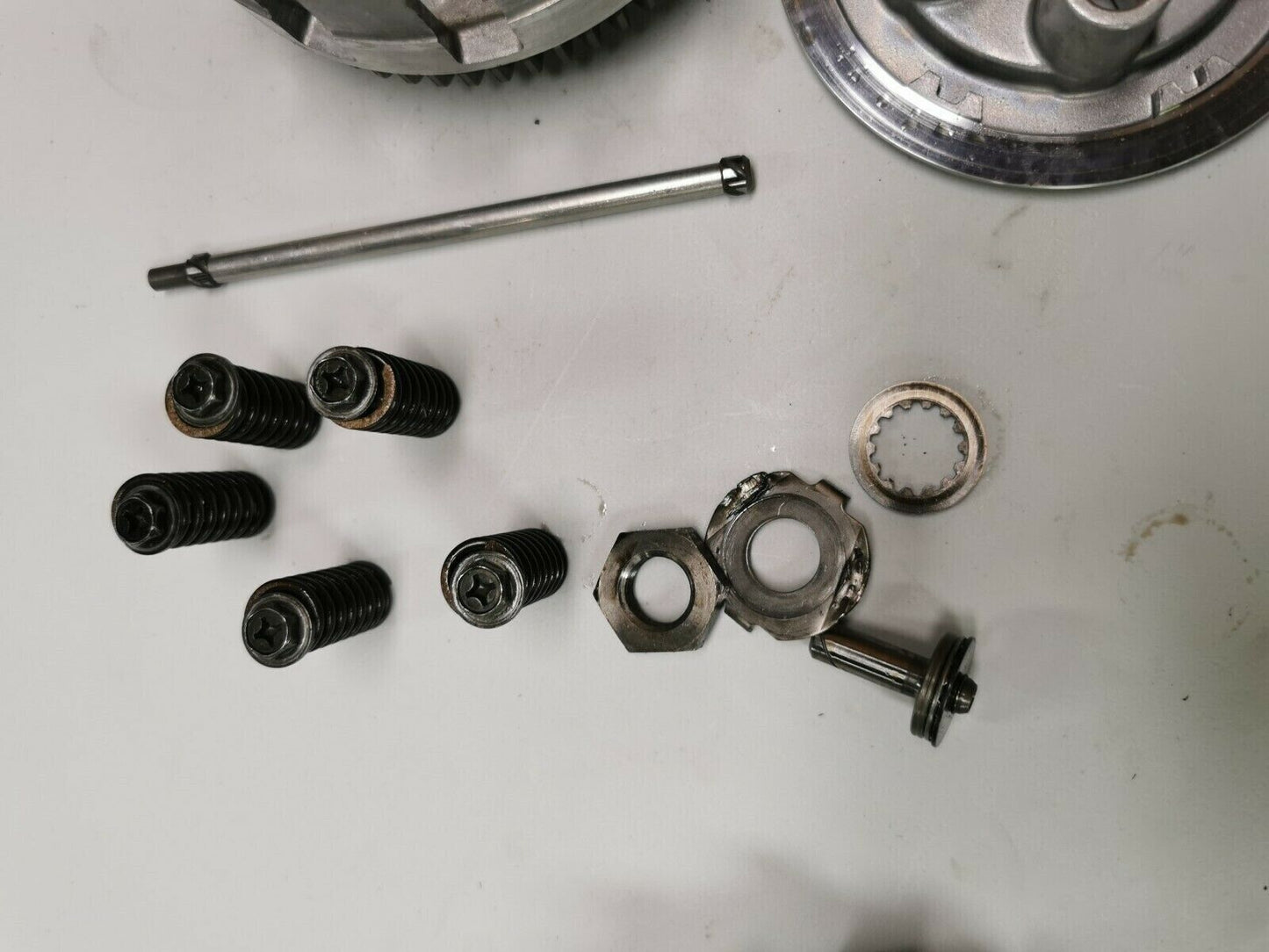 Yamaha YZ250F 2008 complete clutch basket hub pressure plate 5XC-16150-00-00