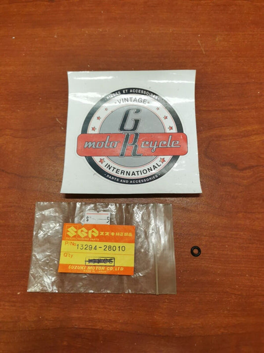 NOS Suzuki TC125 TC185 TS185 NEEDLE JET O-RING 13294-28010 S17