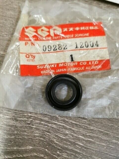 NOS SUZUKI JR50 LTA50 GT185 SEAL OIL 12X22X5  09282-12004 S53