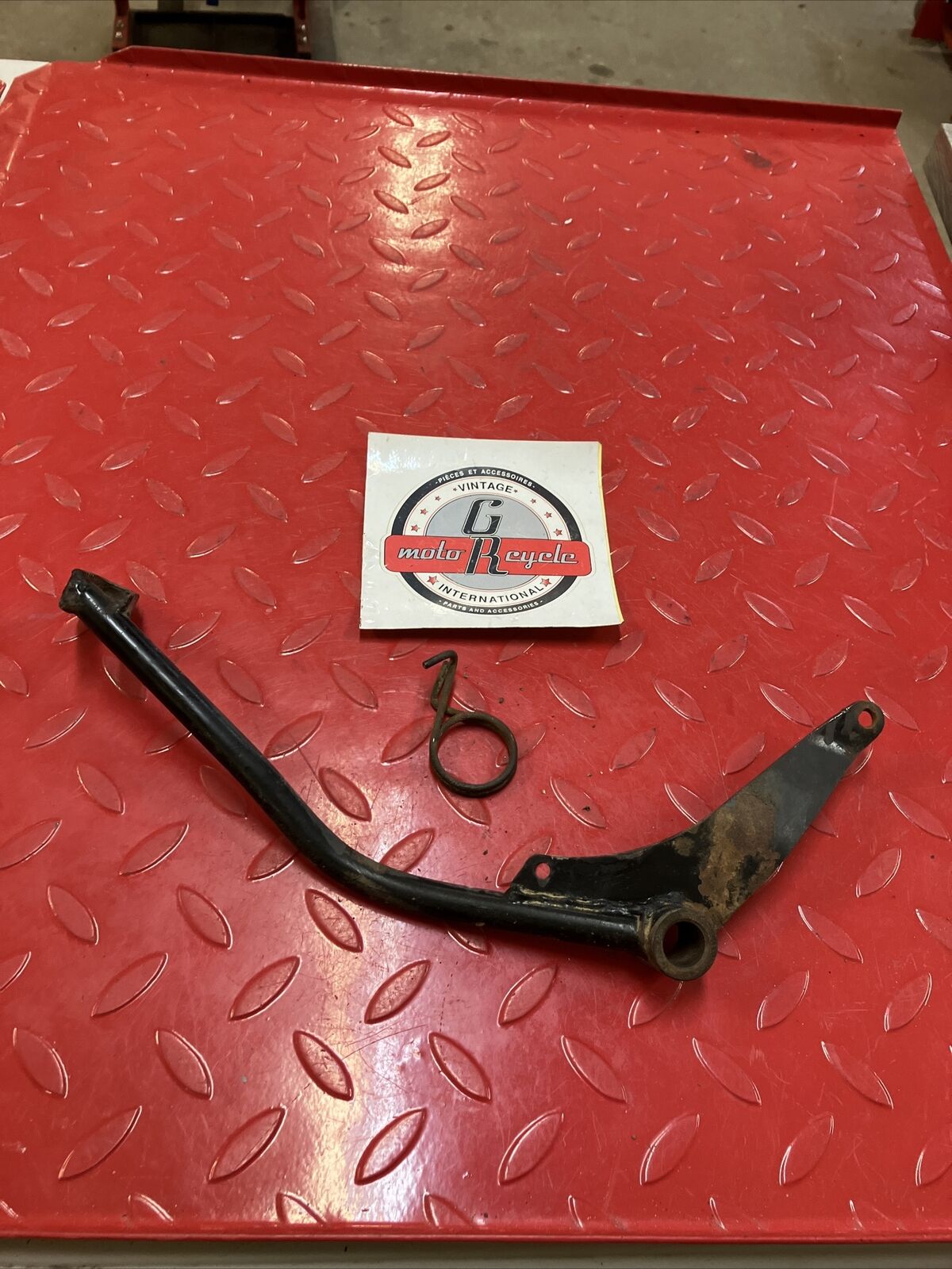 Kawasaki G5 1972 rear brake pedel lever arm and spring 43001-042-10