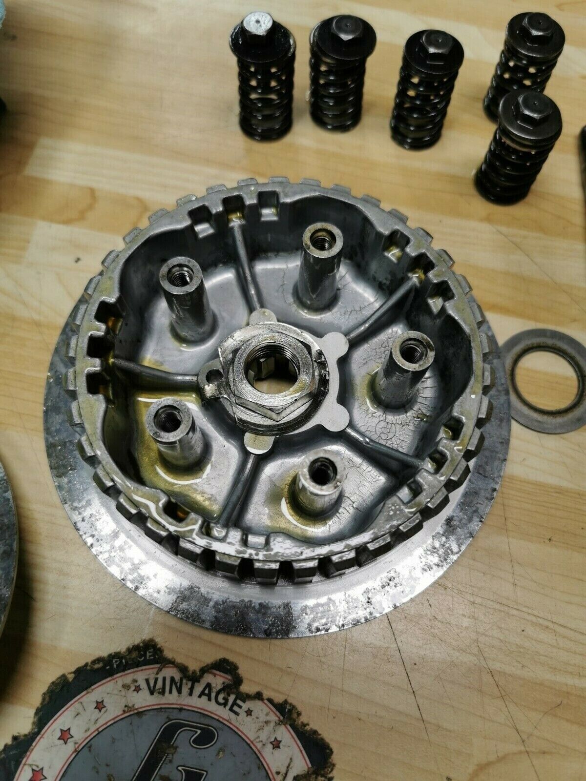 Kawasaki KX250 1981 complete clutch basket hub housing pressure KDX250 1980 1982