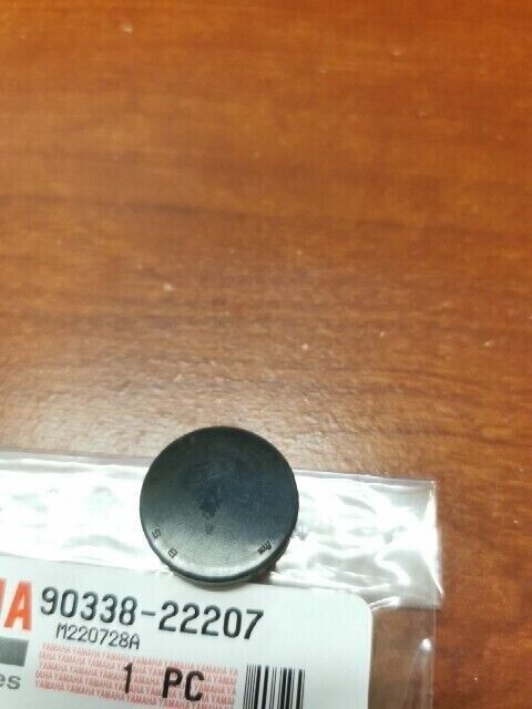 NEW NOS Yamaha PLUG 90338-22207-00 SUB 90338-22021-00 278-18149-00-00 Y120