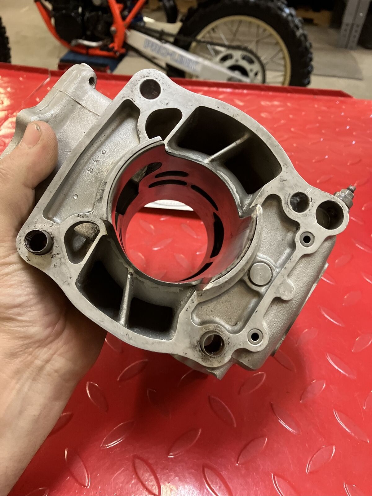 Honda CR250R 1986 cylinder jug barrel