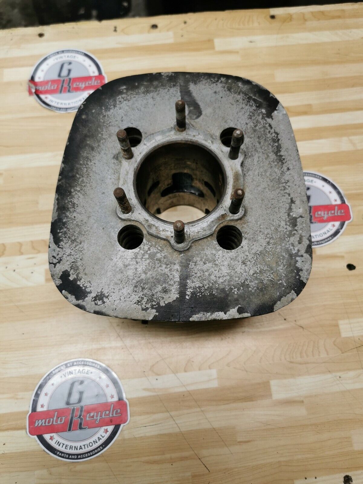 Yamaha DT250 1976 cylinder jug barrel 70.5mm