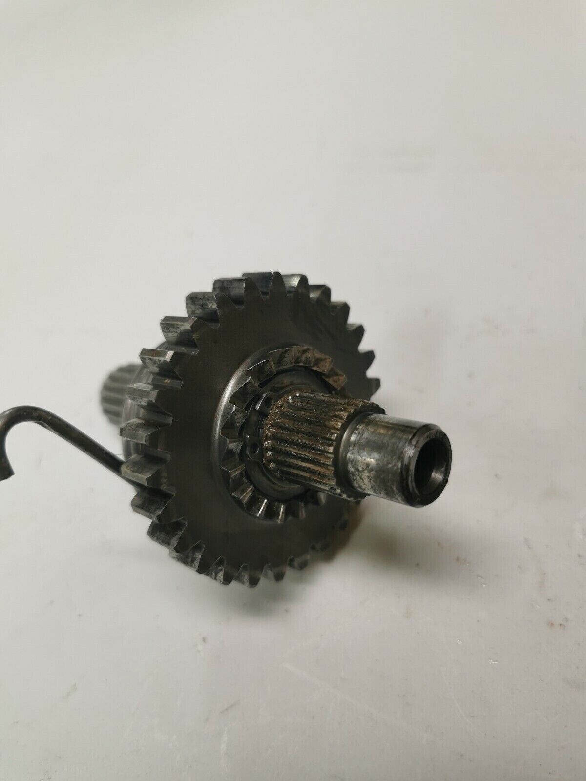 Honda CR250R 1982 kickstarter kick starter spindle shaft gear CR48 28251-KA4-700